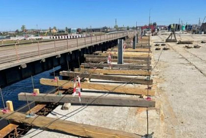 Мост через реку Куда в Иркутском районе планируют открыть на два месяца раньше срока